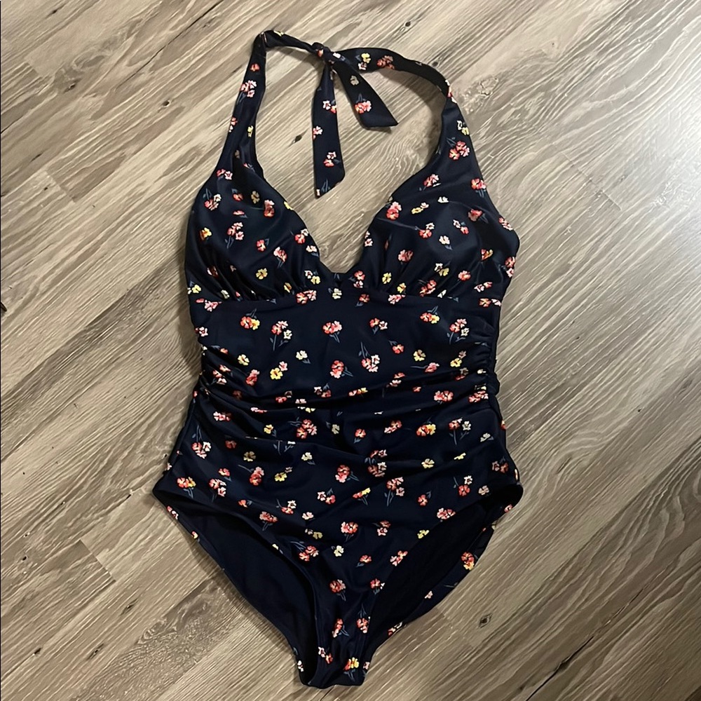 Gap swimsuit/L
